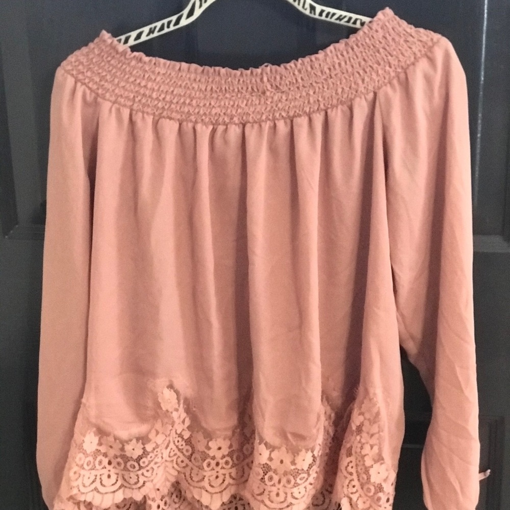Flowy top - Picture 2 of 2